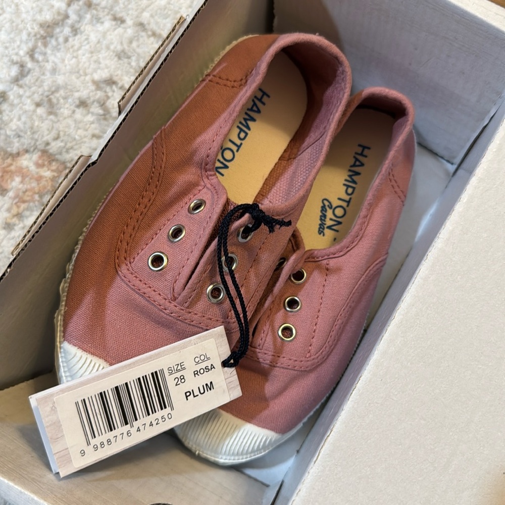 Trotters Hampton Plimsolls